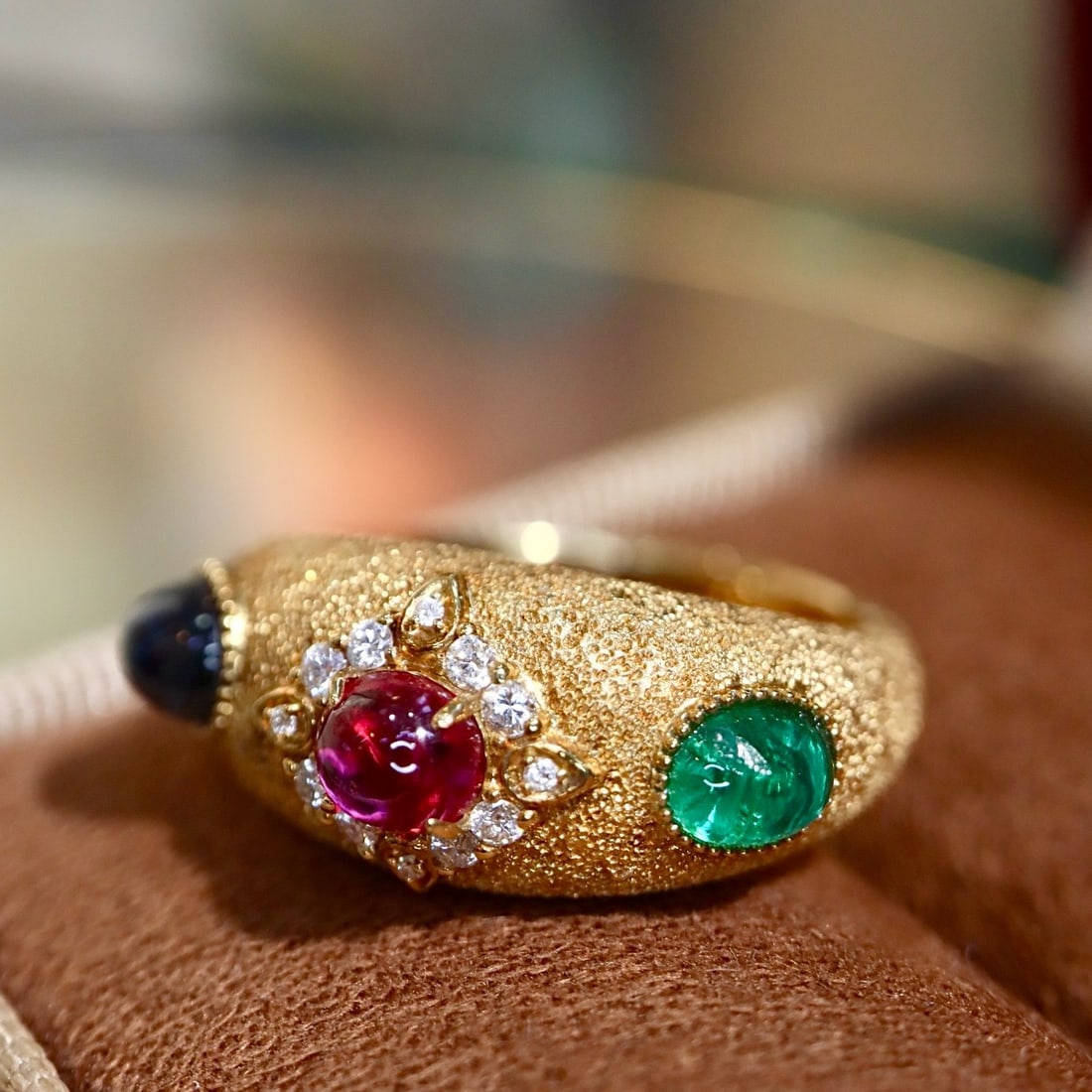 14k Gold 2.11 Ctw Natural Ruby & Sapphire & Emerald & Diamond Ring - 7