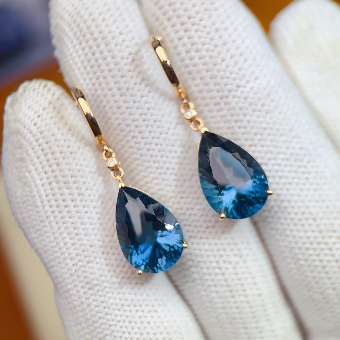 14k Gold 11.41 Ctw Natural Topaz & Diamond Earrings - 4
