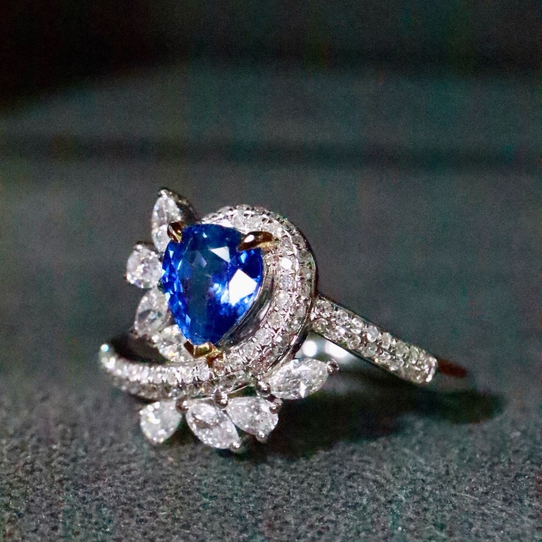 14k Gold 1.29 Ctw Natural Sapphire & Diamond Ring - 2
