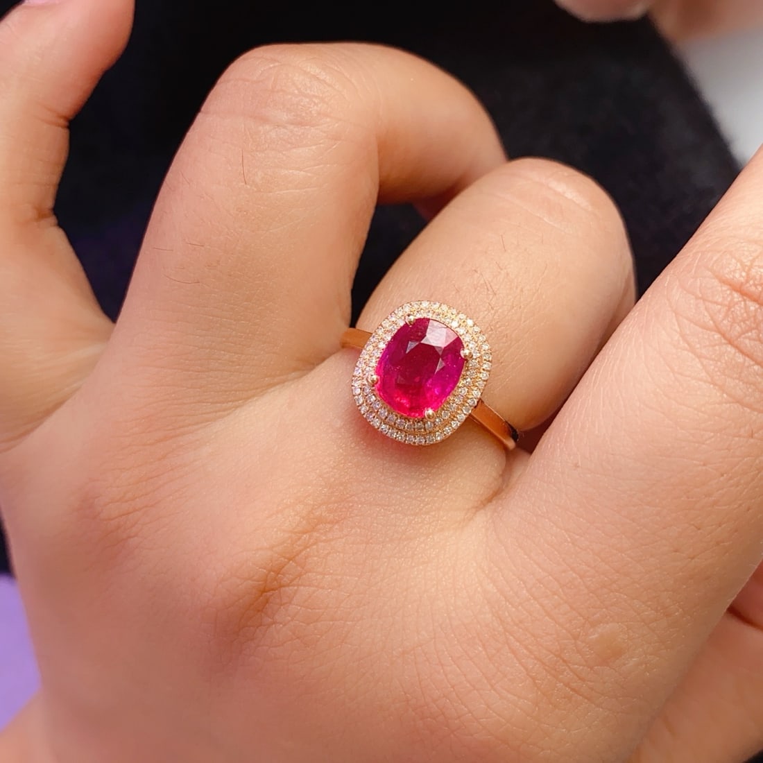 14k Gold 2.50 Ct Natural Tourmaline & Diamond Ring: Ref:231166309 // gold content:14k gold // ring size:7. 25us // // main gemstone:tourmaline // shape:oval // carat weight:2. 50ct // color:red // treatment:natural // // adjacent gemstone 2 : diamond