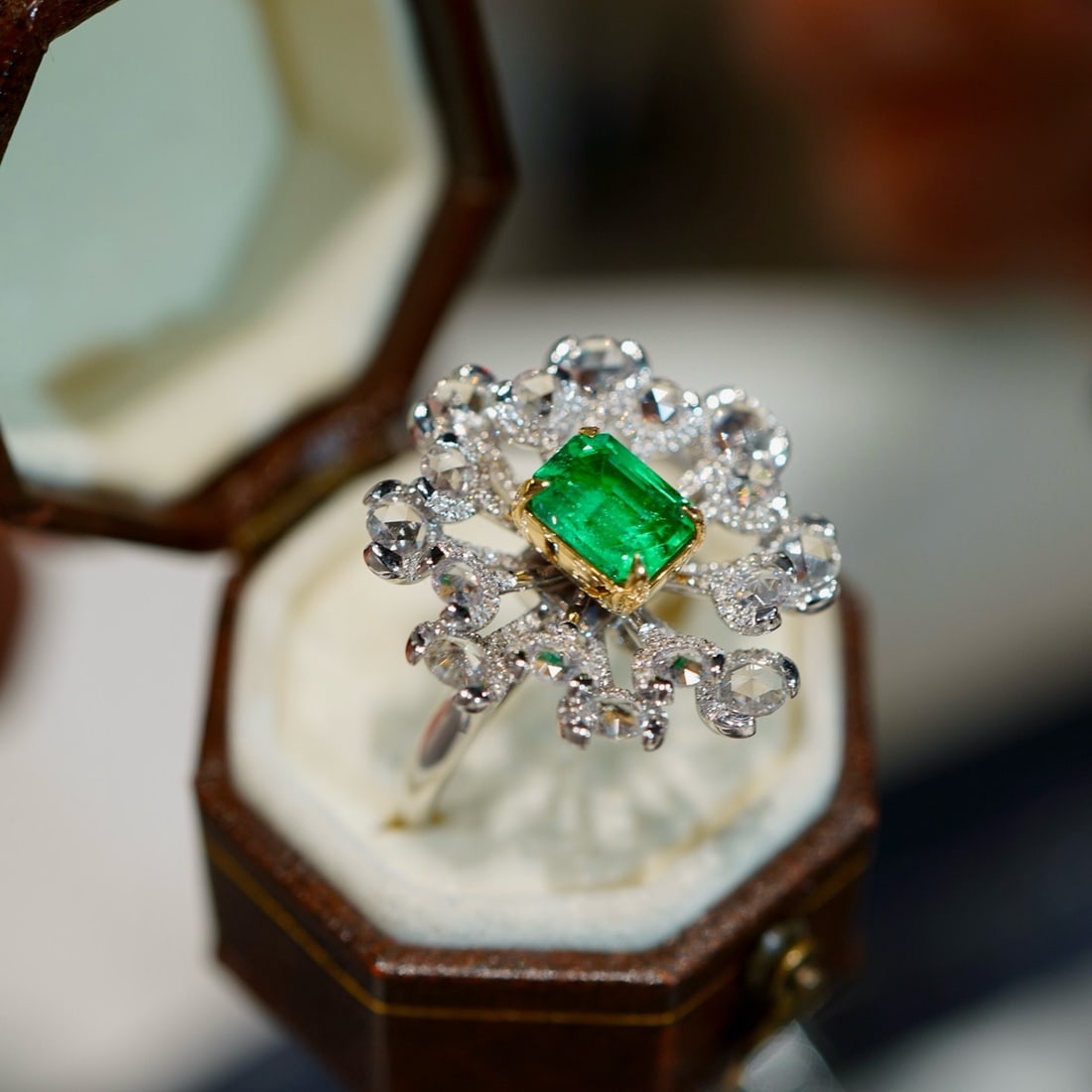 14k Gold 1.1 Ct Vivid Green Natural Emerald & Diamond & Sapphire Ring/pendant( Without Chain ) - 2