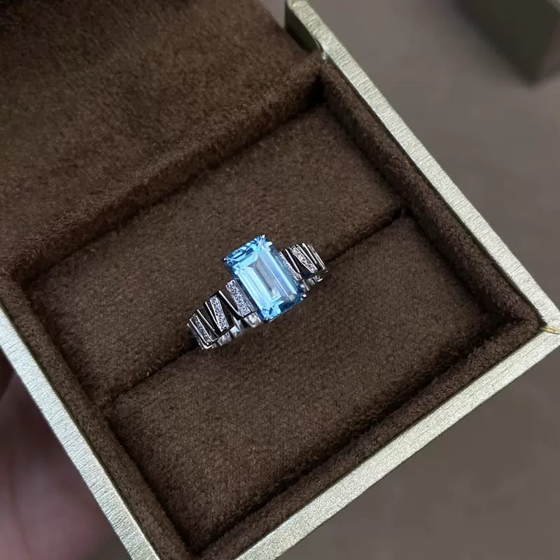 14k Gold 1.85 Ct Natural Aquamarine & Diamond Ring - 3