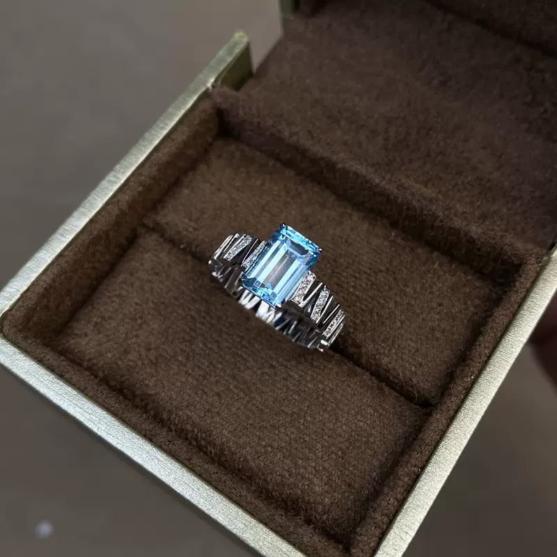 14k Gold 1.85 Ct Natural Aquamarine & Diamond Ring - 7