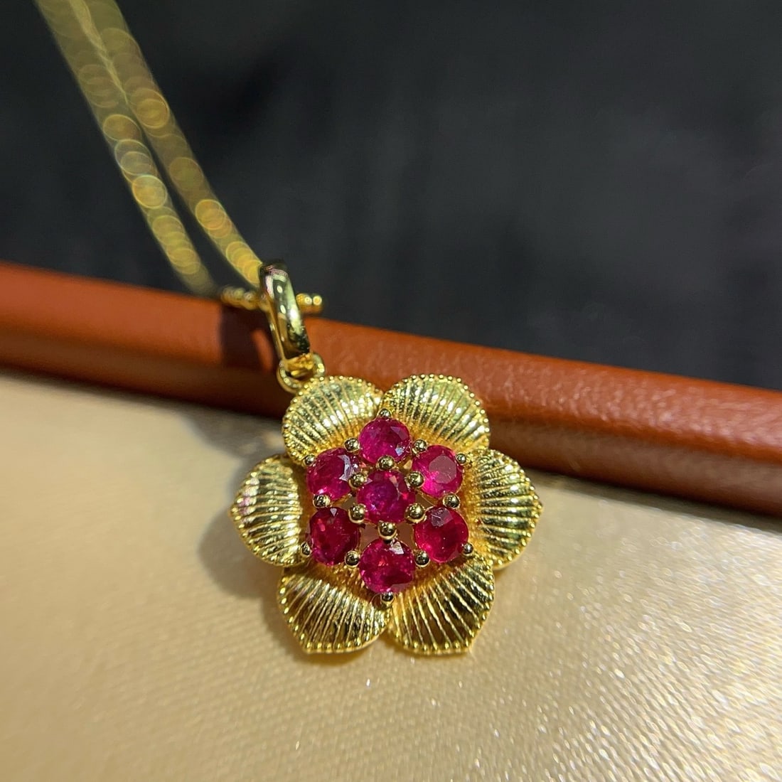 14k Gold 1.00 Ct Natural Ruby & Flowers Pendant( Without Chain ) - 2