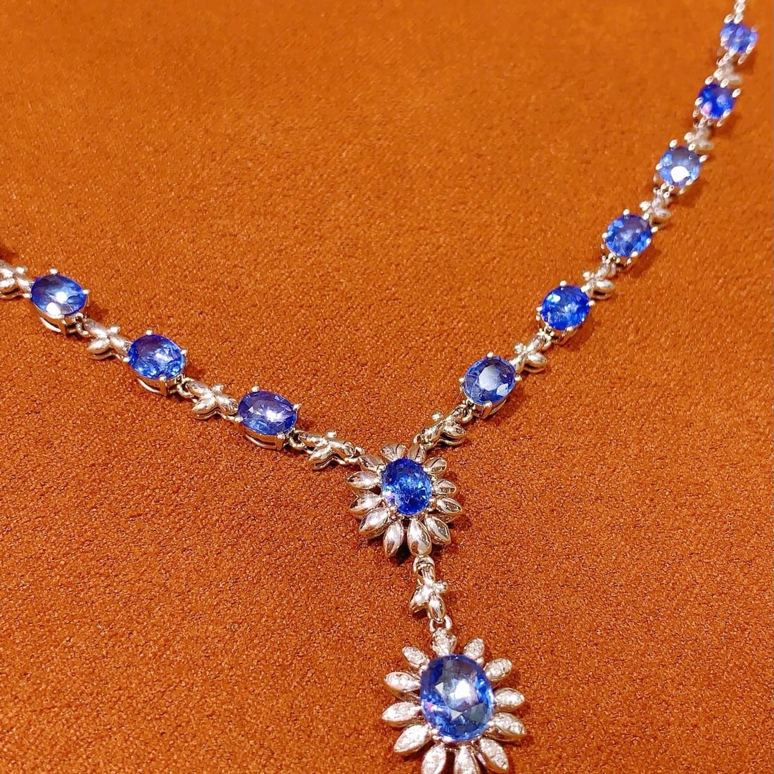 14k Gold 7.58 Ct Natural Sapphire & Diamond Necklace - 2