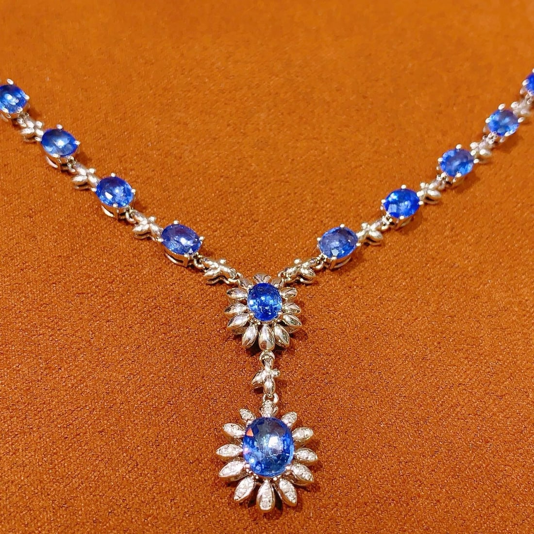 14k Gold 7.58 Ct Natural Sapphire & Diamond Necklace - 3