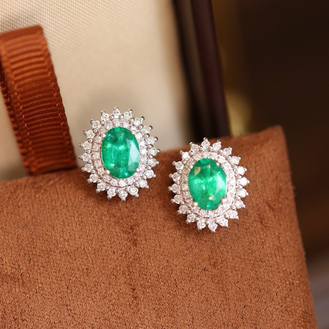 14k Gold 2.26 Ctw Natural Emerald & Diamond Earrings - 2