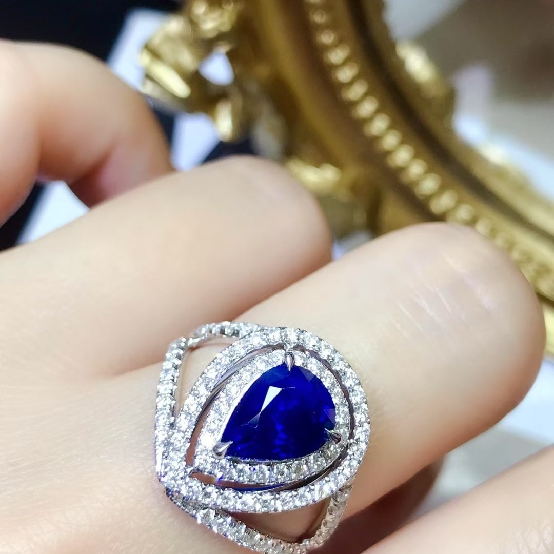 14k Gold 3.25 Ctw Vivid Blue Natural Sapphire & Diamond Ring (1 of 6)