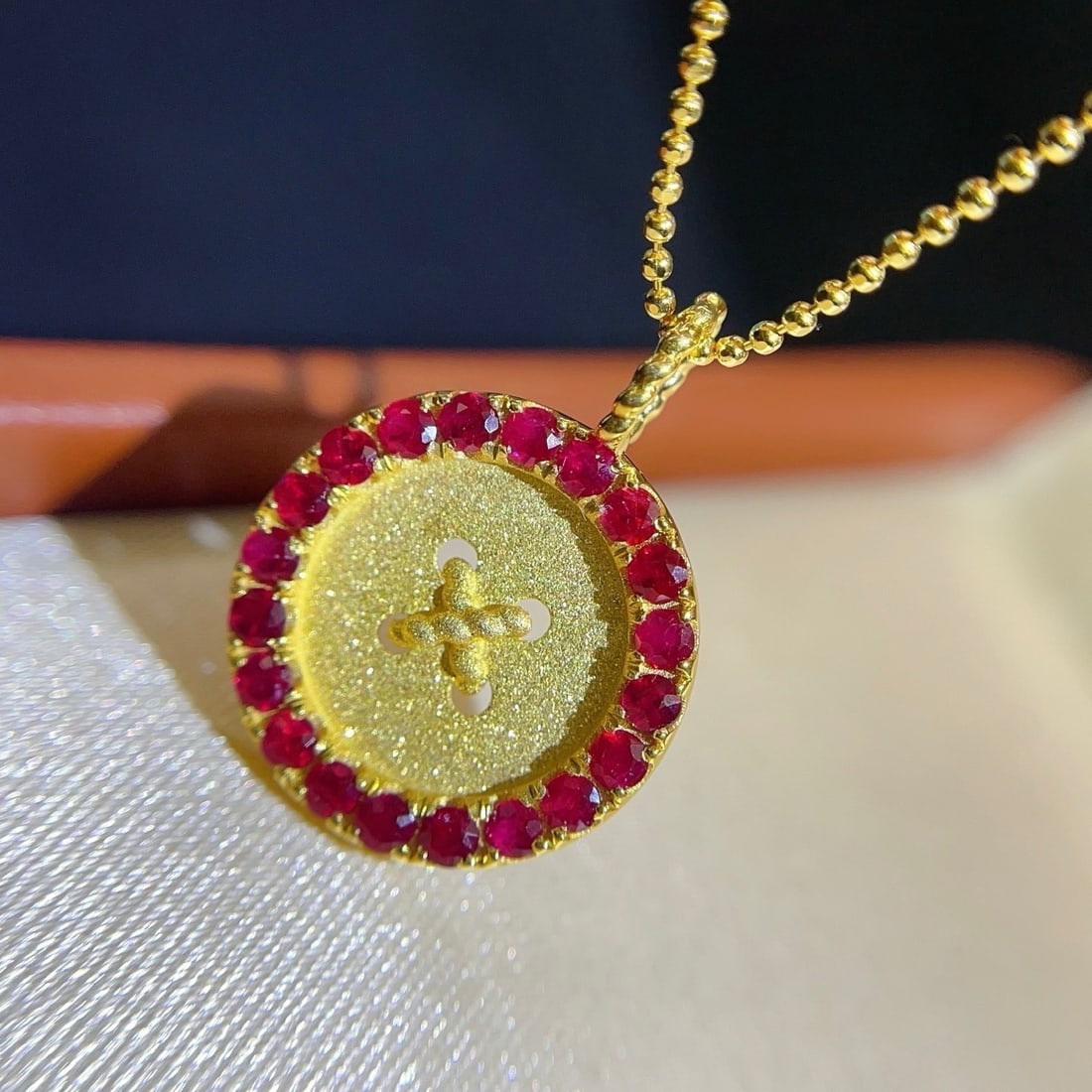 14k Gold 1.00 Ct Natural Ruby Pendant( Without Chain ): Ref:231166403 // gold content:14k gold // main gemstone:ruby // shape:round // carat weight:1. 00ct // color:red // treatment:natural // cut grade:g // Condition: New Low Estimate: 2600.00 High Estima
