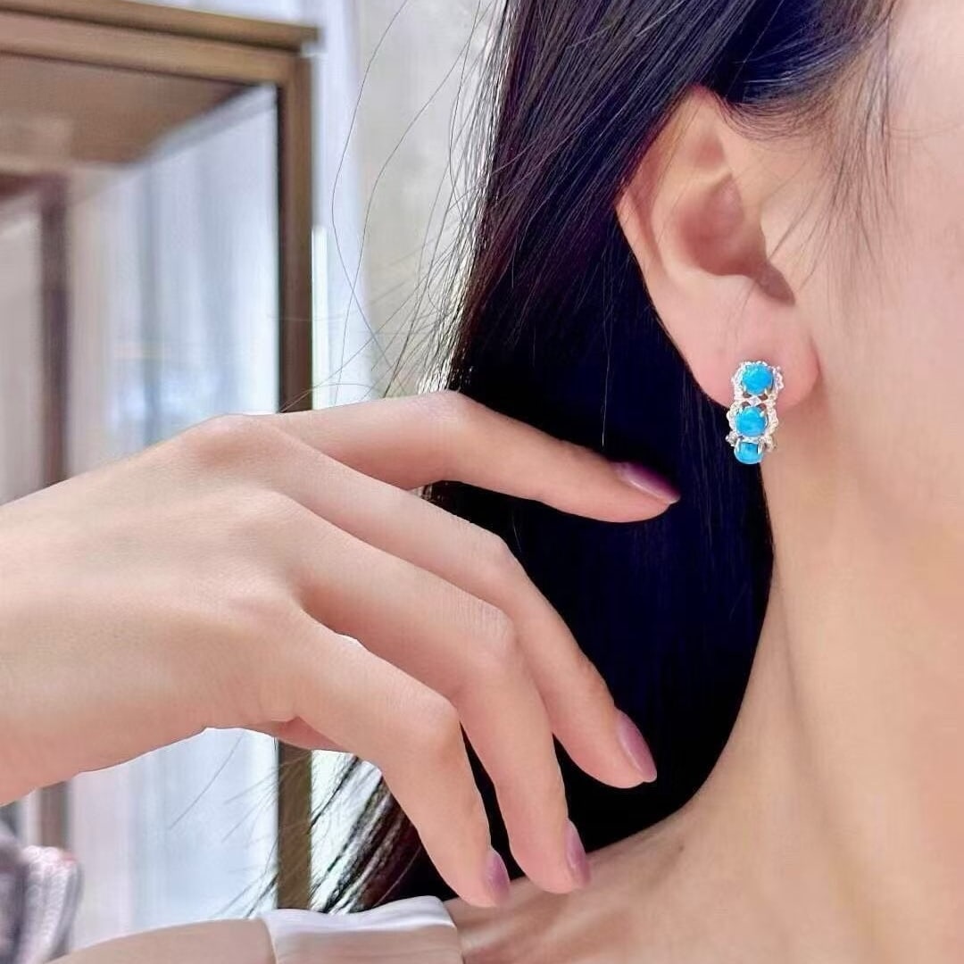 14k Gold 3.54 Ctw Natural Blue Turquoise & Diamond Earrings: Ref:231166404 // gold content:14k gold // main gemstone:blue turquoise // shape:round // carat weight:3. 36ct // color:blue // treatment:natural // cut grade:g // // adjacent gemstone 2 : diamond //