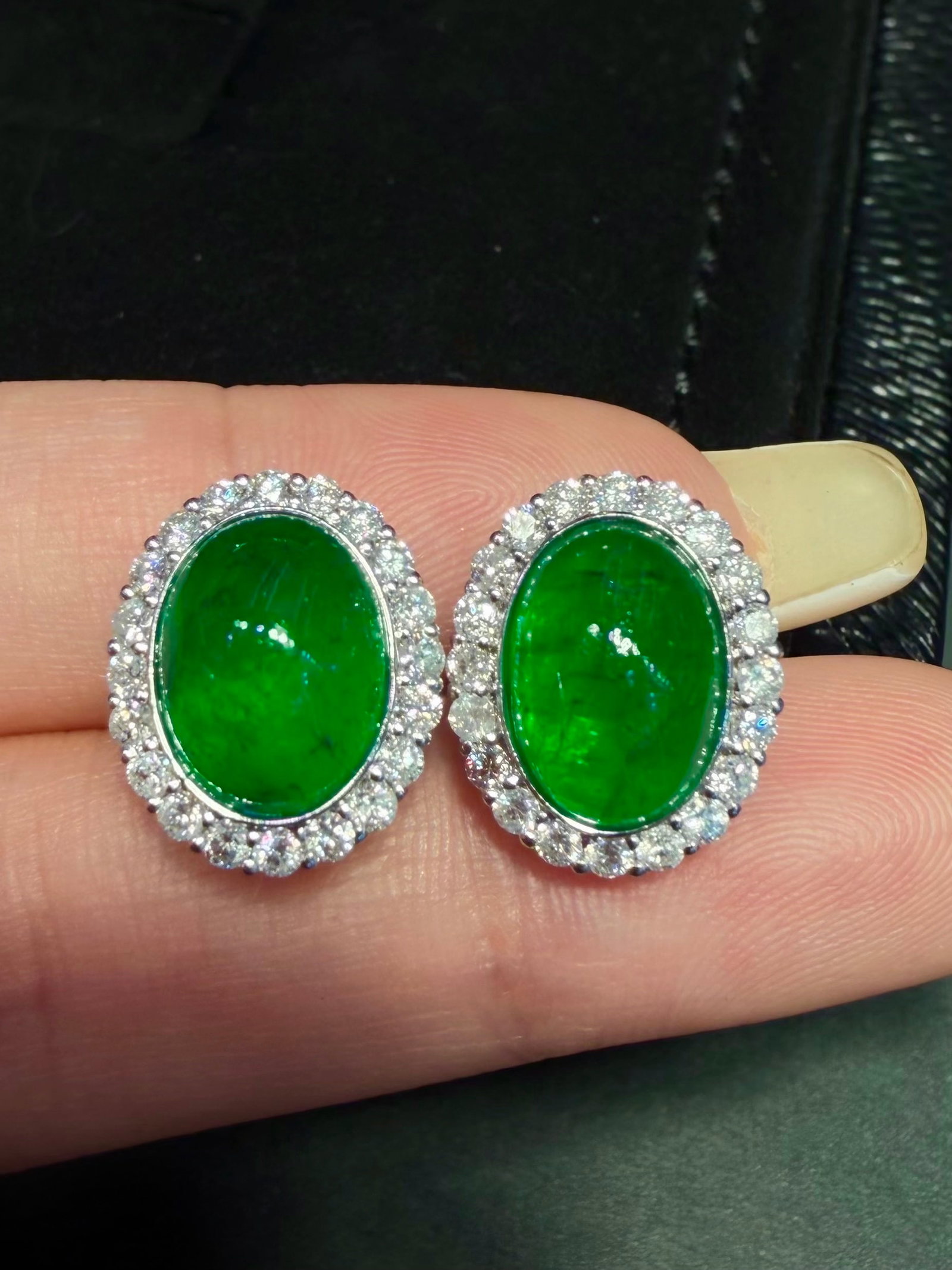 14k Gold 7.00 Ctw Natural Emerald & Diamond Earrings - 2