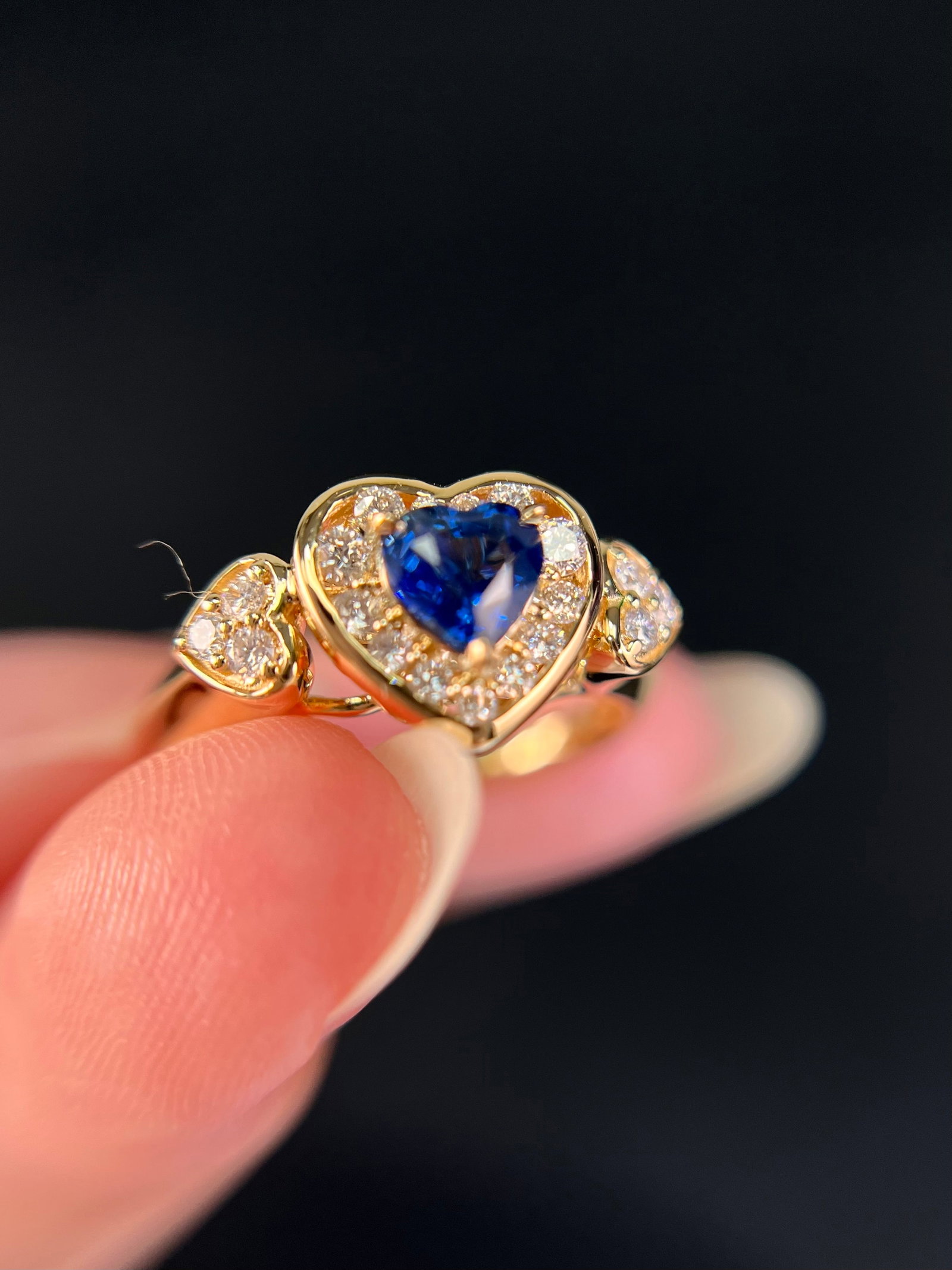 14k Gold 0.76 Ctw Natural Sapphire & Diamond Ring - 4