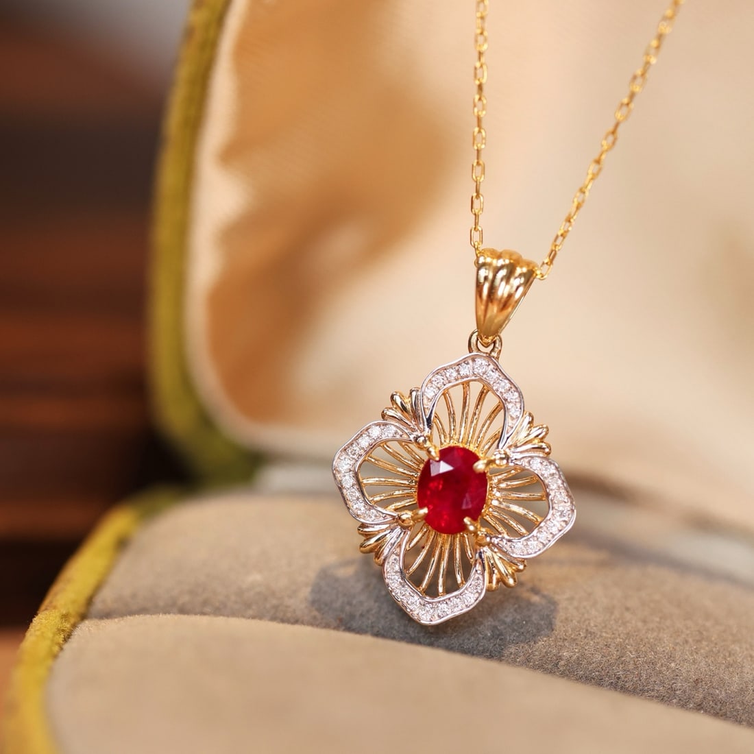 14k Gold 0.53 Ctw Natural Ruby & Diamond Pendant( Without Chain ) - 3