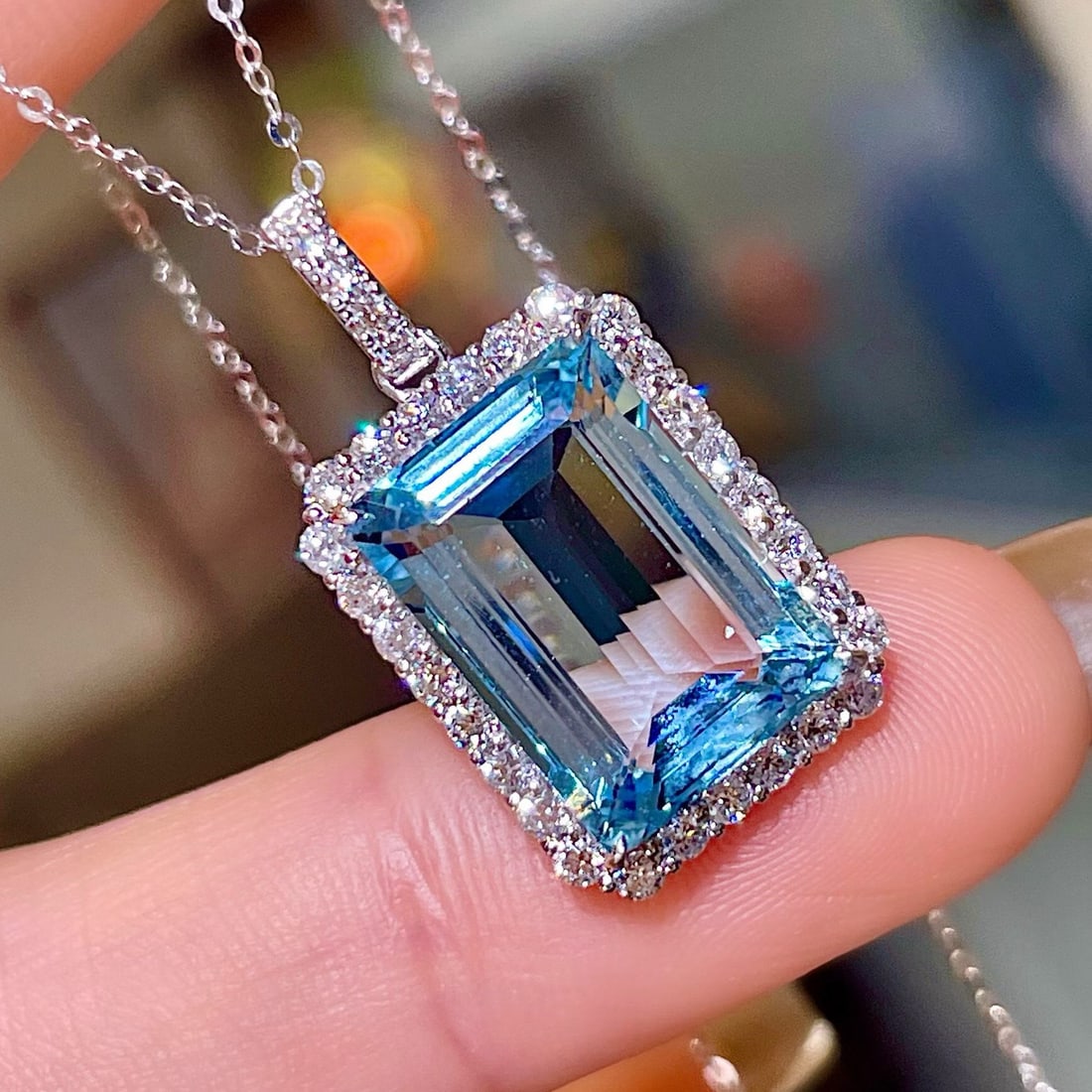 14k Gold 7.08 Ctw Natural Aquamarine & Diamond Pendant( Without Chain ) - 2