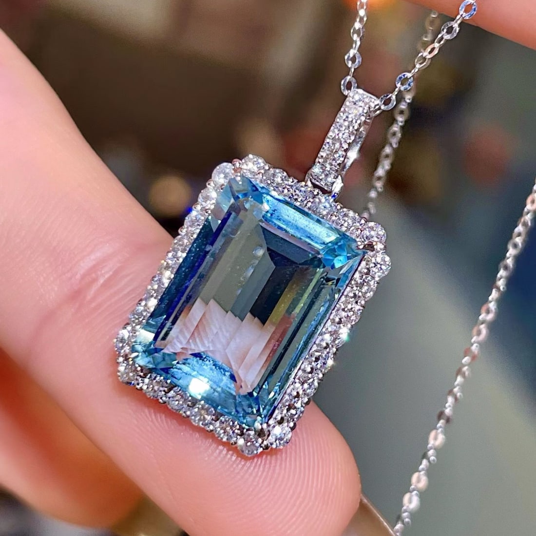 14k Gold 7.08 Ctw Natural Aquamarine & Diamond Pendant( Without Chain ) - 3