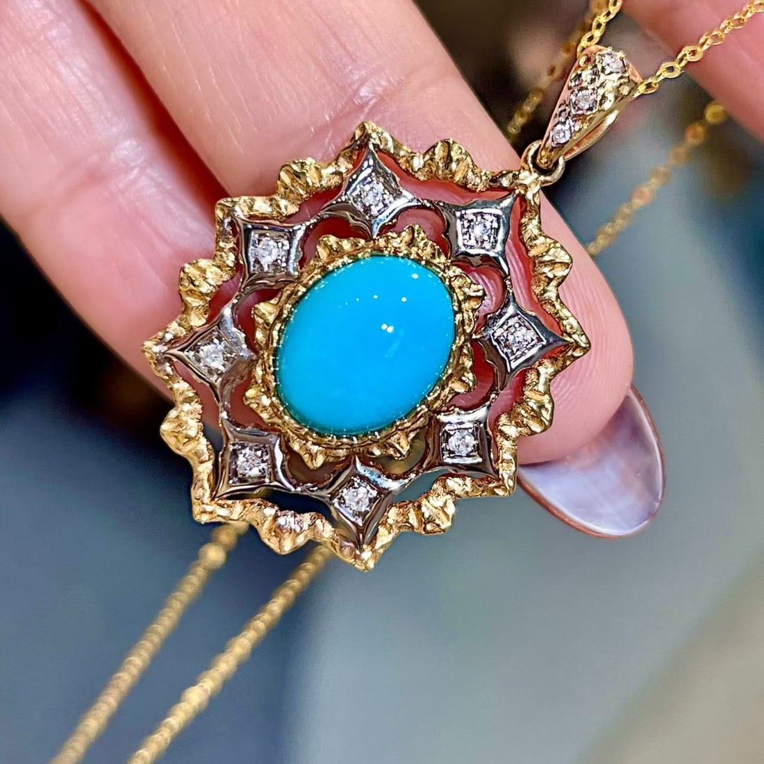 14k Gold 2.48 Ctw Natural Blue Turquoise & Diamond Pendant( Without Chain ): Ref:231166416 // gold content:14k gold // main gemstone:blue turquoise // shape:oval // carat weight:2. 39ct // color:blue // treatment:natural // // adjacent gemstone 2 : diamond // shape:round //