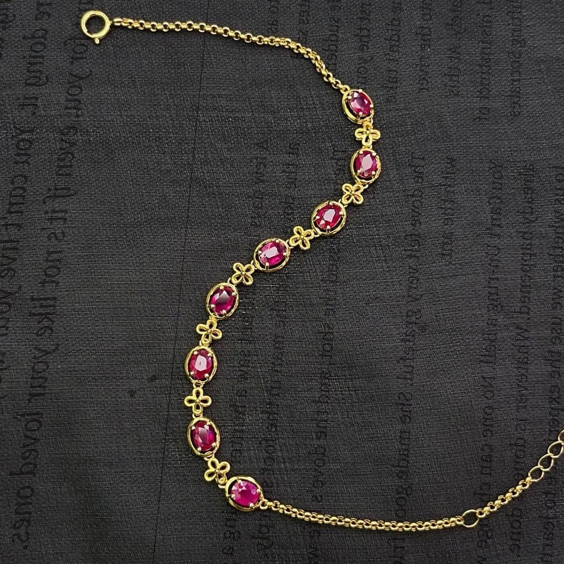 14k Gold 2.80 Ct Natural Ruby Bracelet - 3