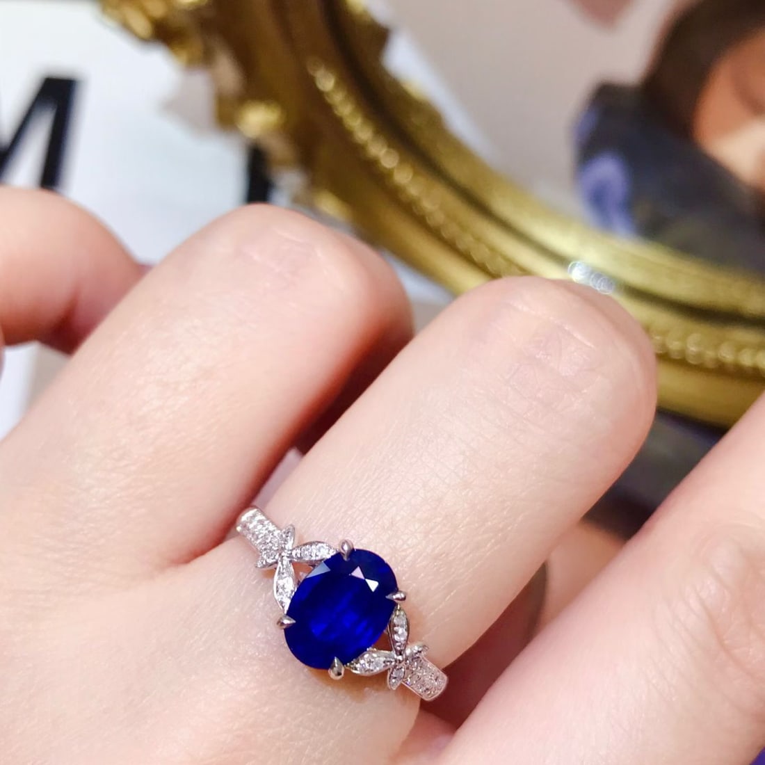 14k Gold 2.05 Ctw Vivid Blue Natural Sapphire & Diamond Ring - 5