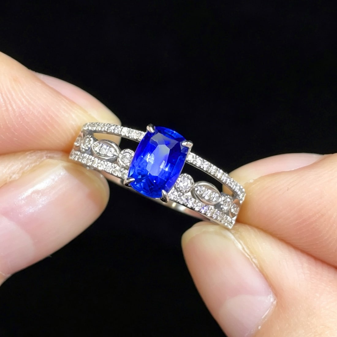 14k Gold 1.52 Ctw Natural Sapphire & Diamond Ring - 3