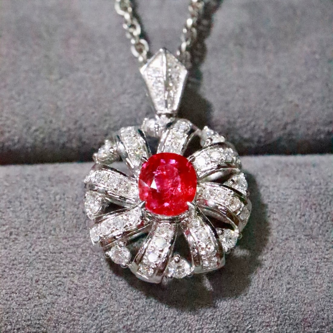 14k Gold 1.51 Ctw Natural Ruby & Diamond Pendant( Without Chain ) - 3
