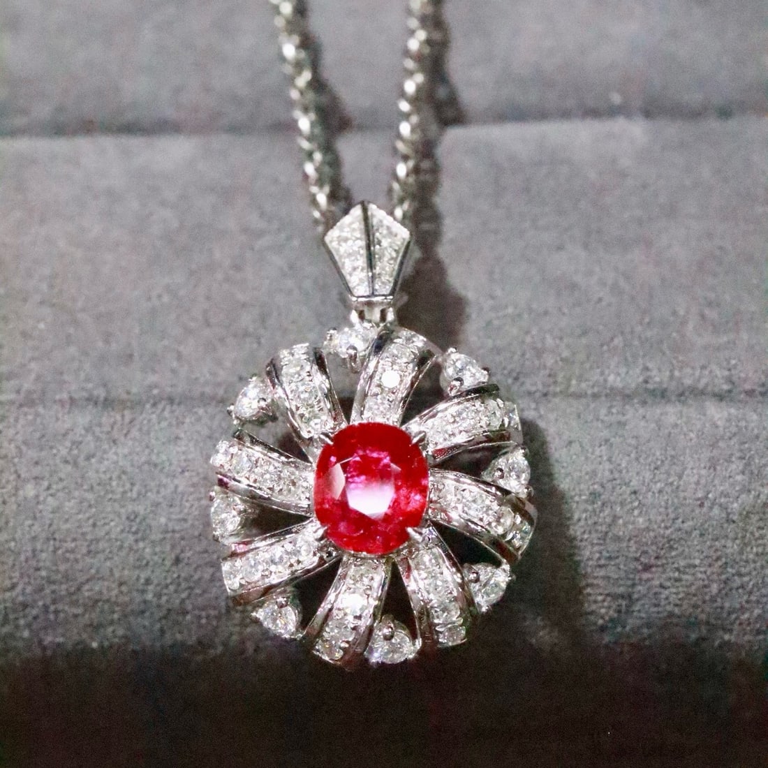 14k Gold 1.51 Ctw Natural Ruby & Diamond Pendant( Without Chain ) - 4