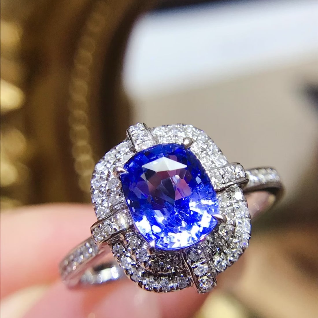 14k Gold 2.12 Ctw Natural Sapphire & Diamond Ring: Ref:231166440 // gold content:14k gold // ring size:7. 25us // // main gemstone:sapphire // shape:cushion // carat weight:1. 63ct // color:blue // treatment:natural // // adjacent gemstone 2 :