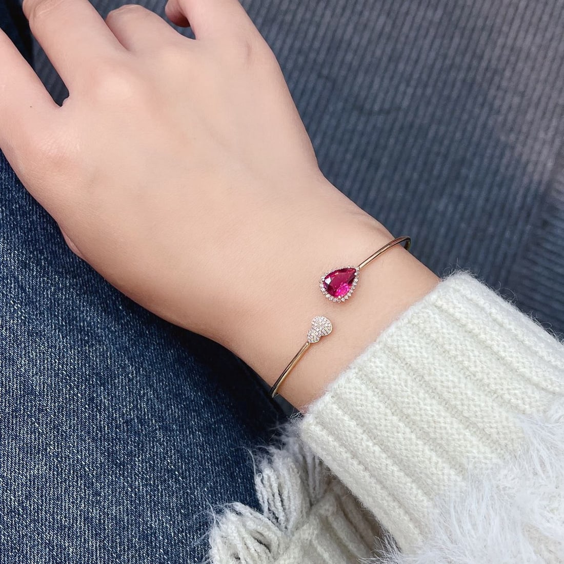 14k Gold 1.50 Ct Natural Tourmaline & Diamond Bangle - 6