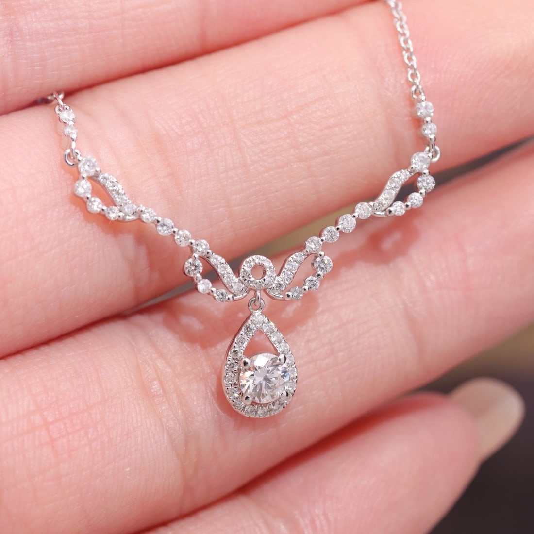 14k Gold 0.6 Ct Natural H Diamond Necklace - 3