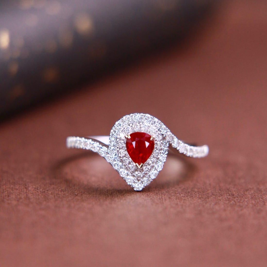 14k Gold 0.73 Ctw Natural Ruby & Diamond Ring - 3