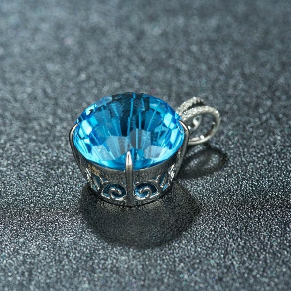 14k Gold 14.95 Ct Natural Topaz & Diamond Pendant( Without Chain ) - 4