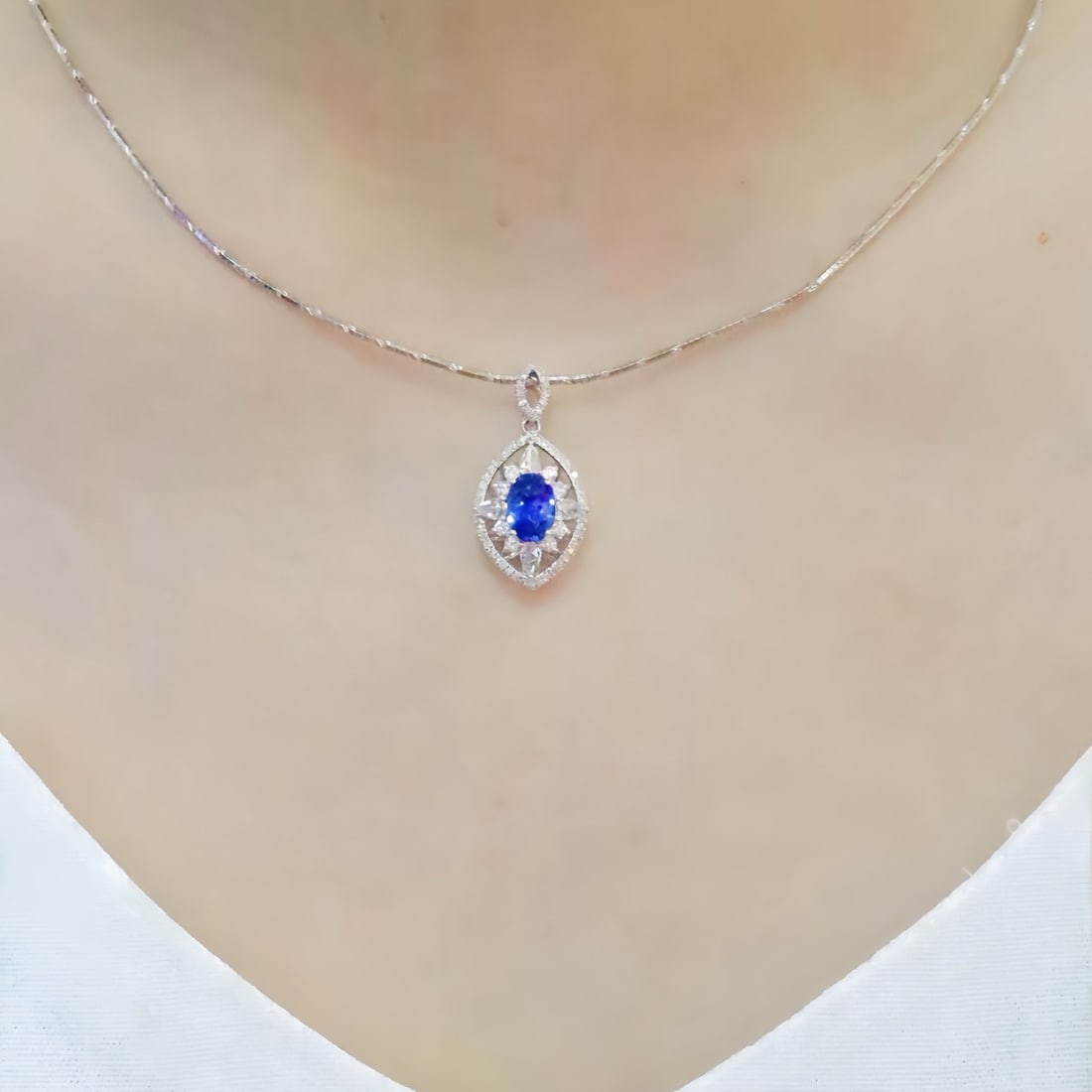 14k Gold 1.53 Ctw Natural Sapphire & Diamond Pendant( Without Chain ) - 4