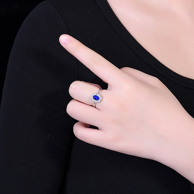 14k Gold 1.35 Ctw Vivid Blue Natural Sapphire & Diamond Ring - 5