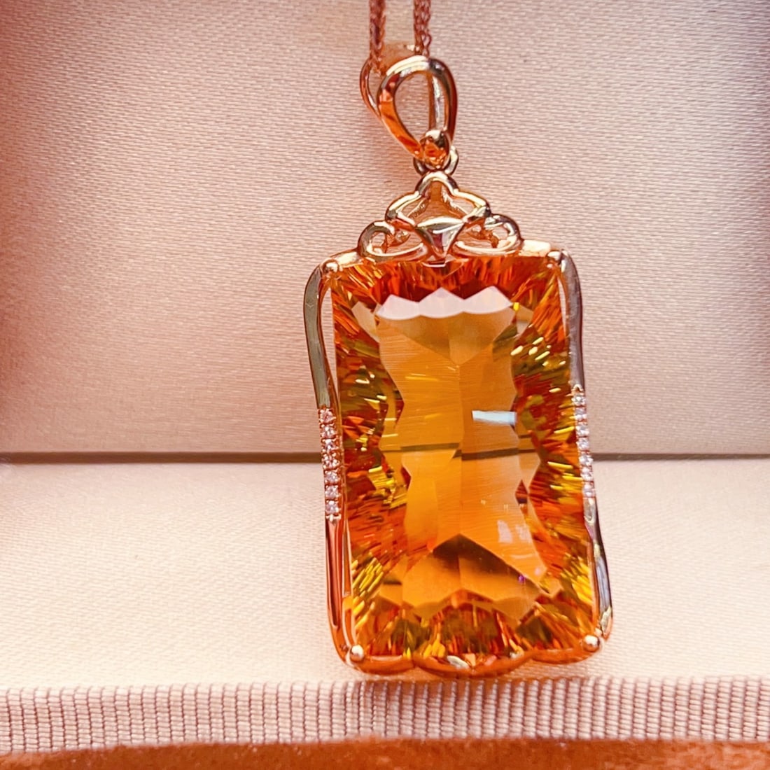 14k Gold 23.19 Ctw Natural Citrine & Diamond Pendant( Without Chain ) - 4