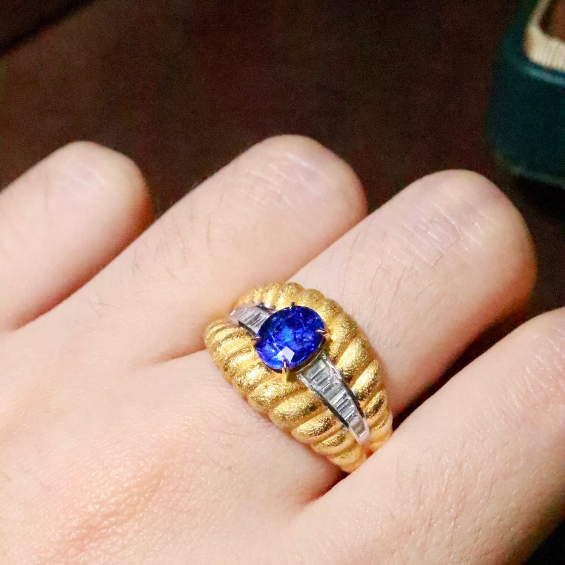 14k Gold 1.95 Ctw Natural Sapphire & Diamond Ring - 6