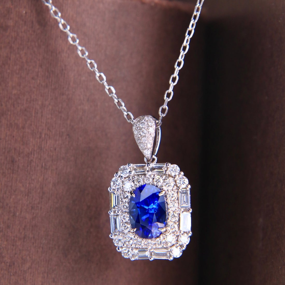 14k Gold 1.90 Ctw Natural Sapphire & Diamond Necklace - 8