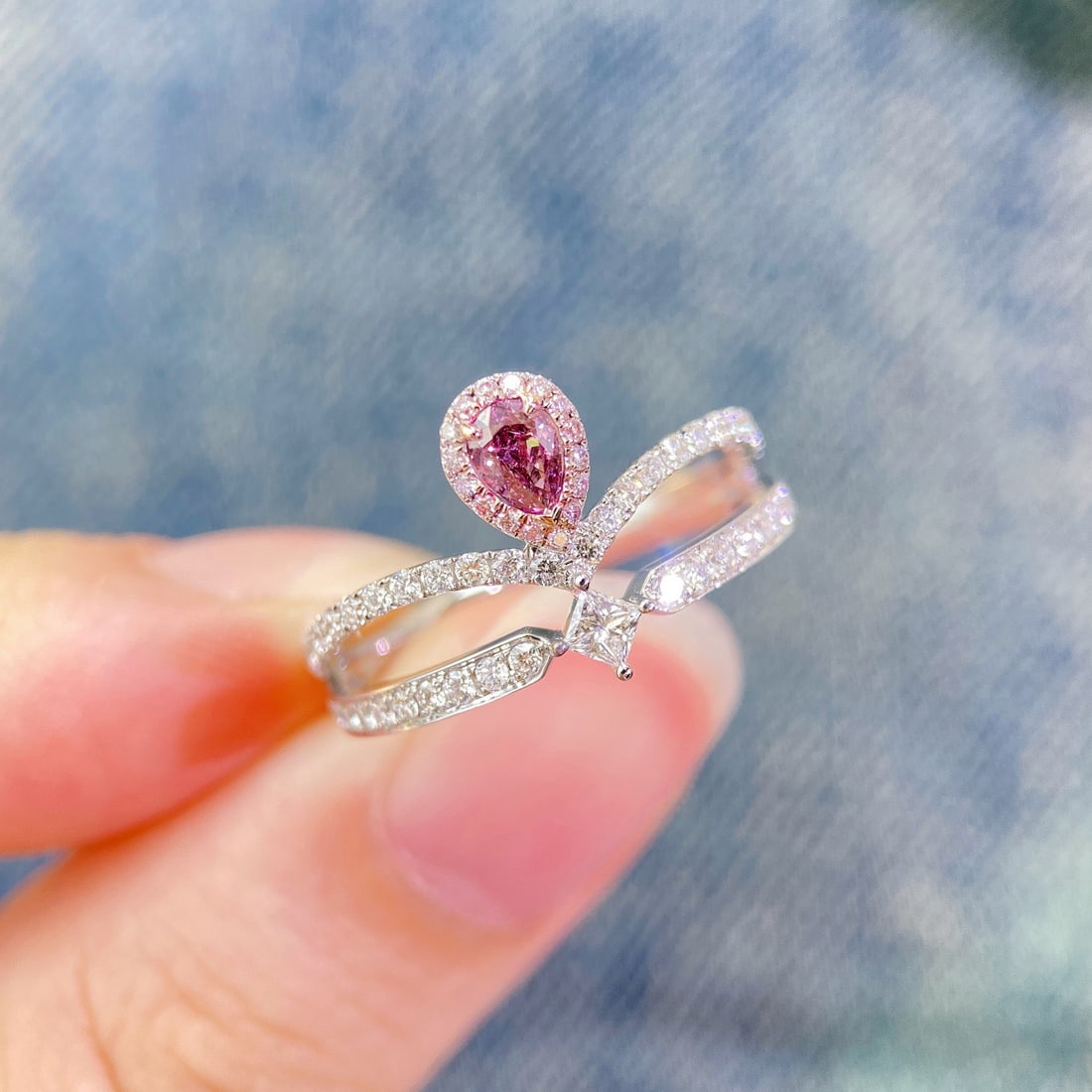 Gia Certified 14k Gold 0.77 Ctw Natural Pink Diamond & Diamond Ring - 2