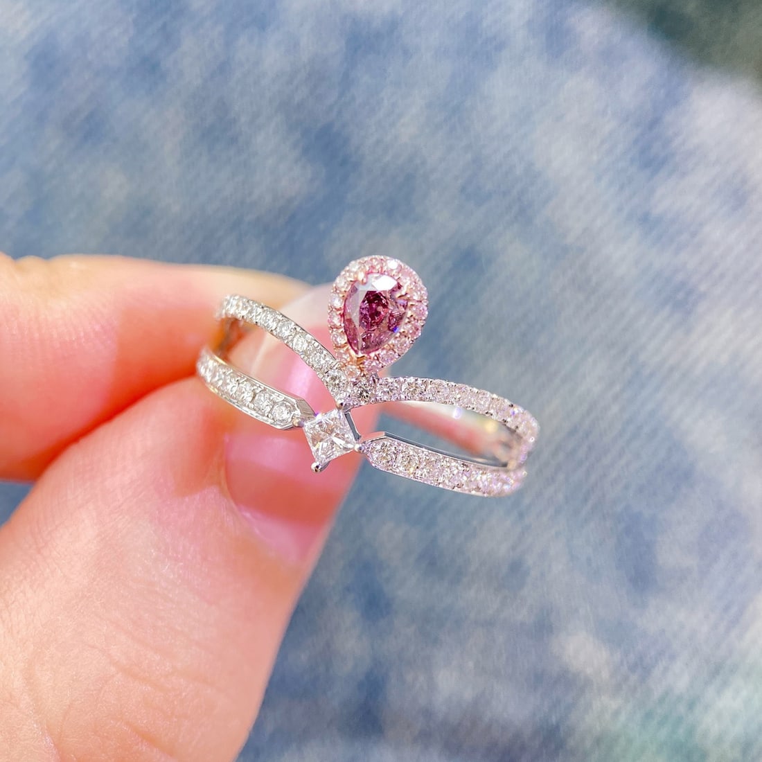 Gia Certified 14k Gold 0.77 Ctw Natural Pink Diamond & Diamond Ring - 3