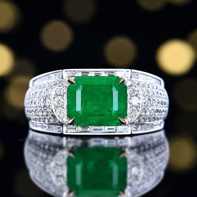14k Gold 3.94 Ctw Natural Emerald & Diamond & Men¡¯s Ring: Ref:231169001 // gold content:14k gold // ring size:8us // // main gemstone:emerald // shape:octagonal // carat weight:2. 96ct // color:green // treatment:natural // // adjacent gemstone 2 : diamond /