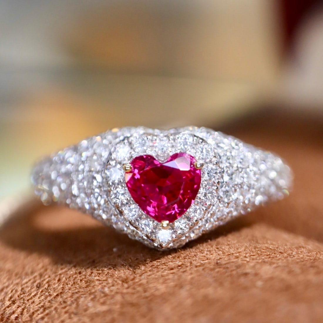 14k Gold 1.25 Ctw Natural Ruby & Diamond Ring: Ref:231169003 // gold content:14k gold // ring size:7. 25us // // main gemstone:ruby // shape:heart // carat weight:0. 56ct // color:pinkish red // treatment:natural // // adjacent gemstone 2 :