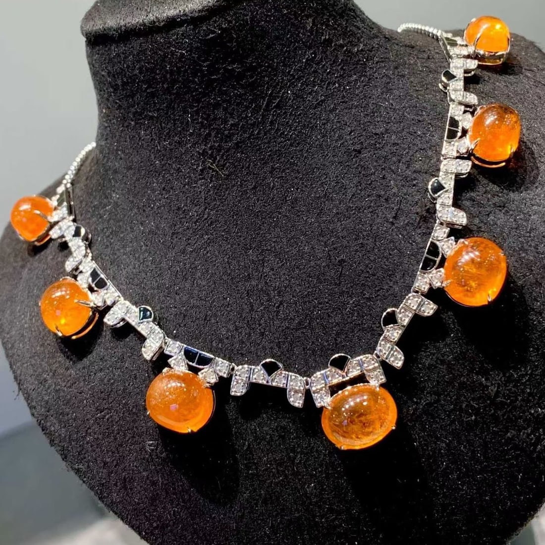 14k Gold 43.5 Ct Natural Spessartine & Diamond Necklace - 3