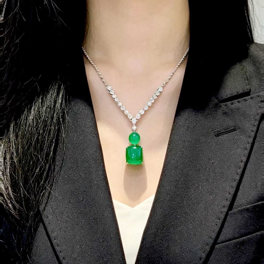 14k Gold 6.05 Ct Natural Emerald & Diamond Necklace - 2