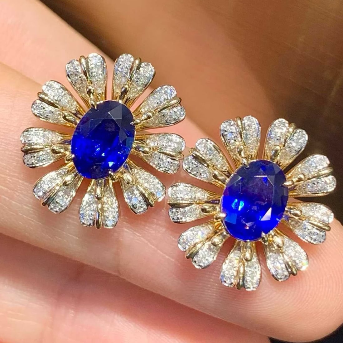 14k Gold 3.02 Ct Natural Sapphire & Diamond Earrings - 2