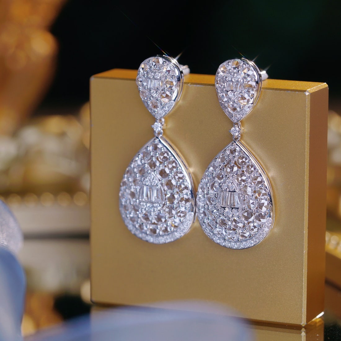 14k Gold 2.8 Ct Natural H Diamond Earrings - 8