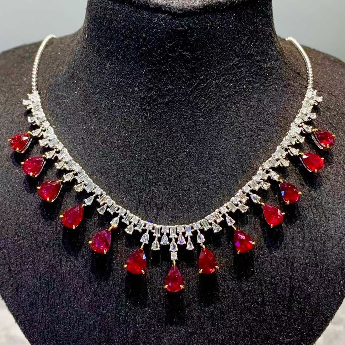 14k Gold 7.2 Ct Natural Ruby & Diamond Necklace - 2