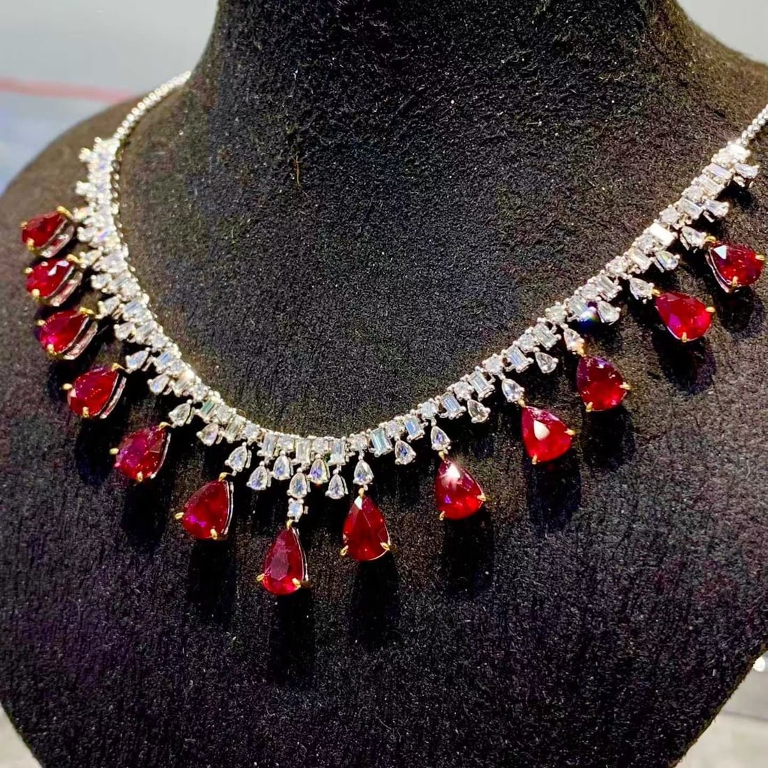14k Gold 7.2 Ct Natural Ruby & Diamond Necklace - 3