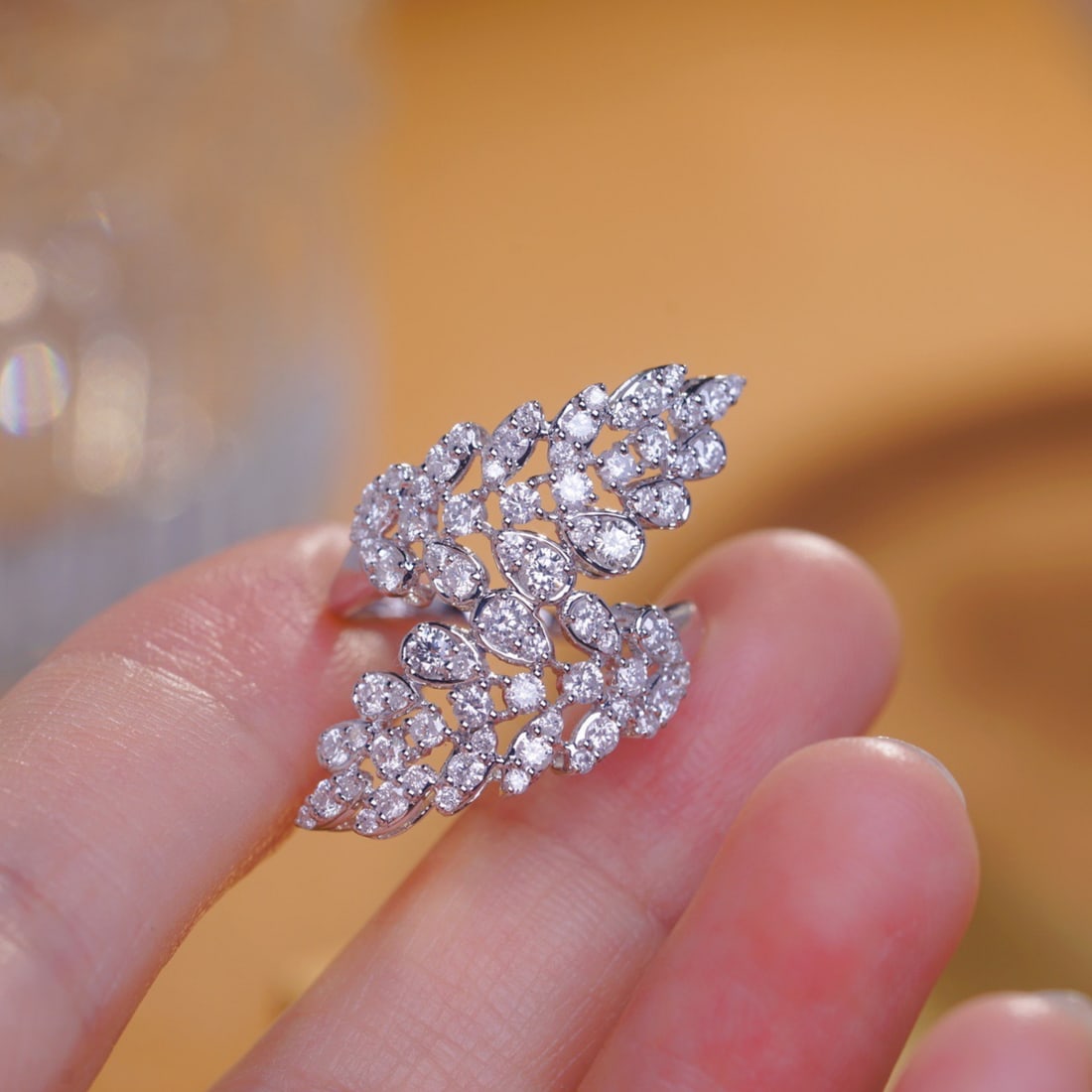 14k Gold 1.3 Ct Natural H Diamond Ring: Ref:231169097 // gold content:14k gold // ring size:7. 25us // // main gemstone:diamond // shape:round // carat weight:1. 3ct // clarity grade:vs-si // color:h // treatment:natural // cut grade:g //