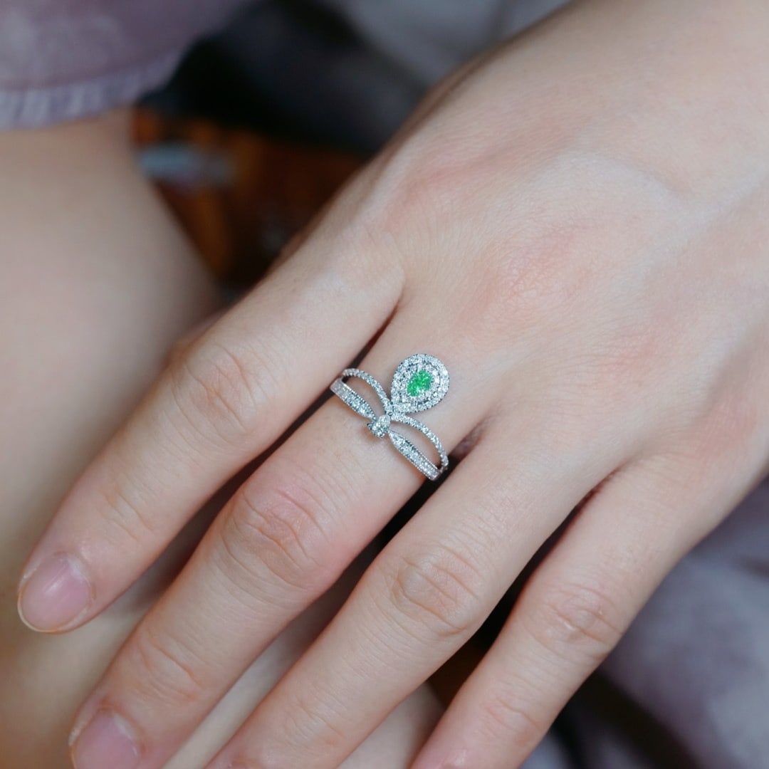 14k Gold 0.55 Ctw Natural Green Diamond & Diamond Ring - 4