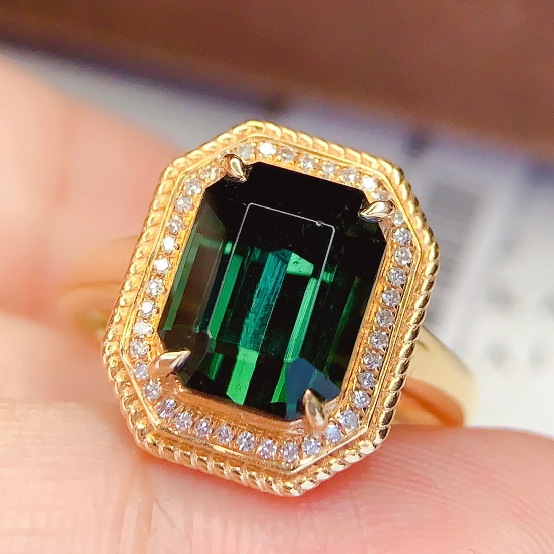 14k Gold 4.3 Ct Natural Tourmaline & Diamond Ring - 3
