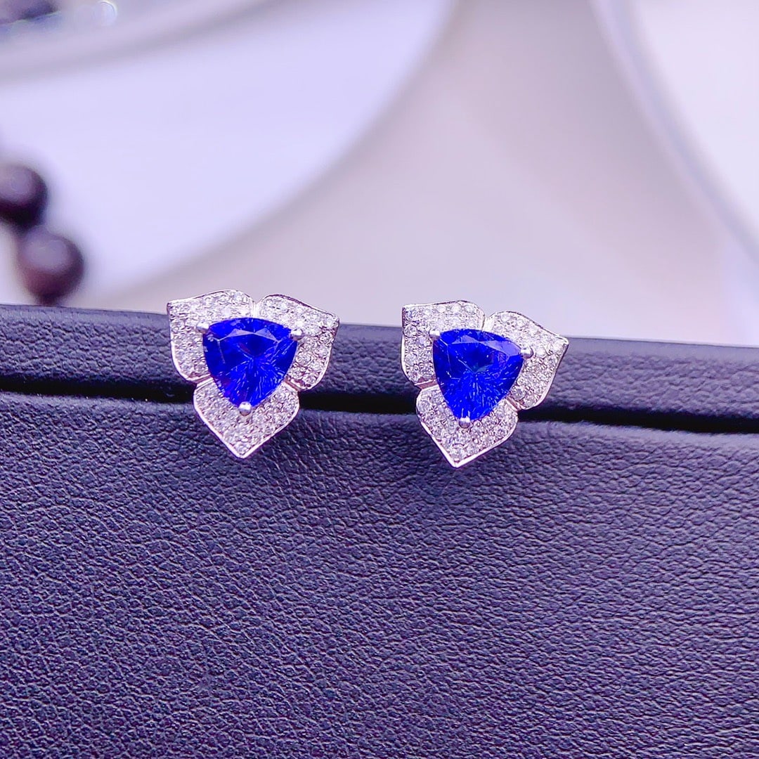 14k Gold 5.9 Ct Natural Tanzanite & Diamond Earrings - 6