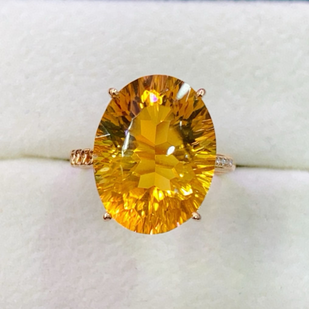 14k Gold 9.62 Ctw Natural Citrine & Diamond Ring: Ref:231169123 // gold content:14k gold // ring size:7. 25us // // main gemstone:citrine // shape:oval // carat weight:9. 6ct // color:yellow // treatment:natural // // adjacent gemstone 2 : diamond //